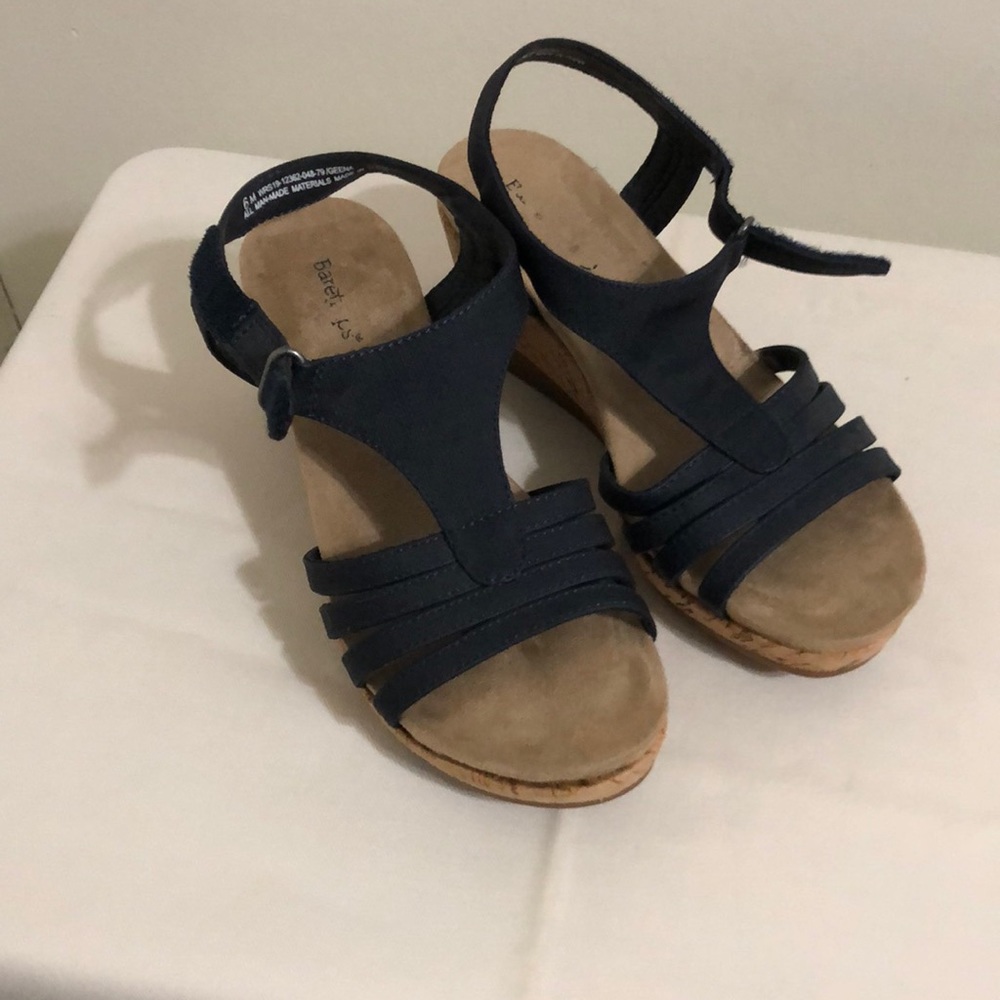 Baretraps Sandals size 6
